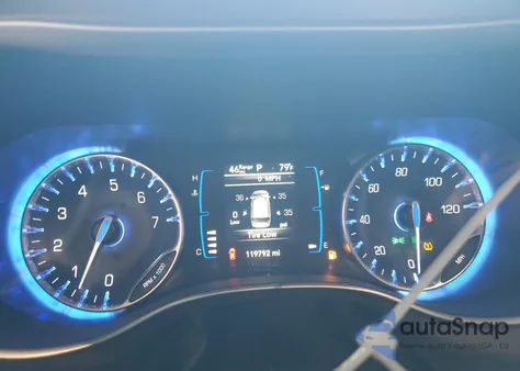 2020 Chrysler Voyager Lxi из США, поврежденный, VIN 2C4RC1DG8LR262421